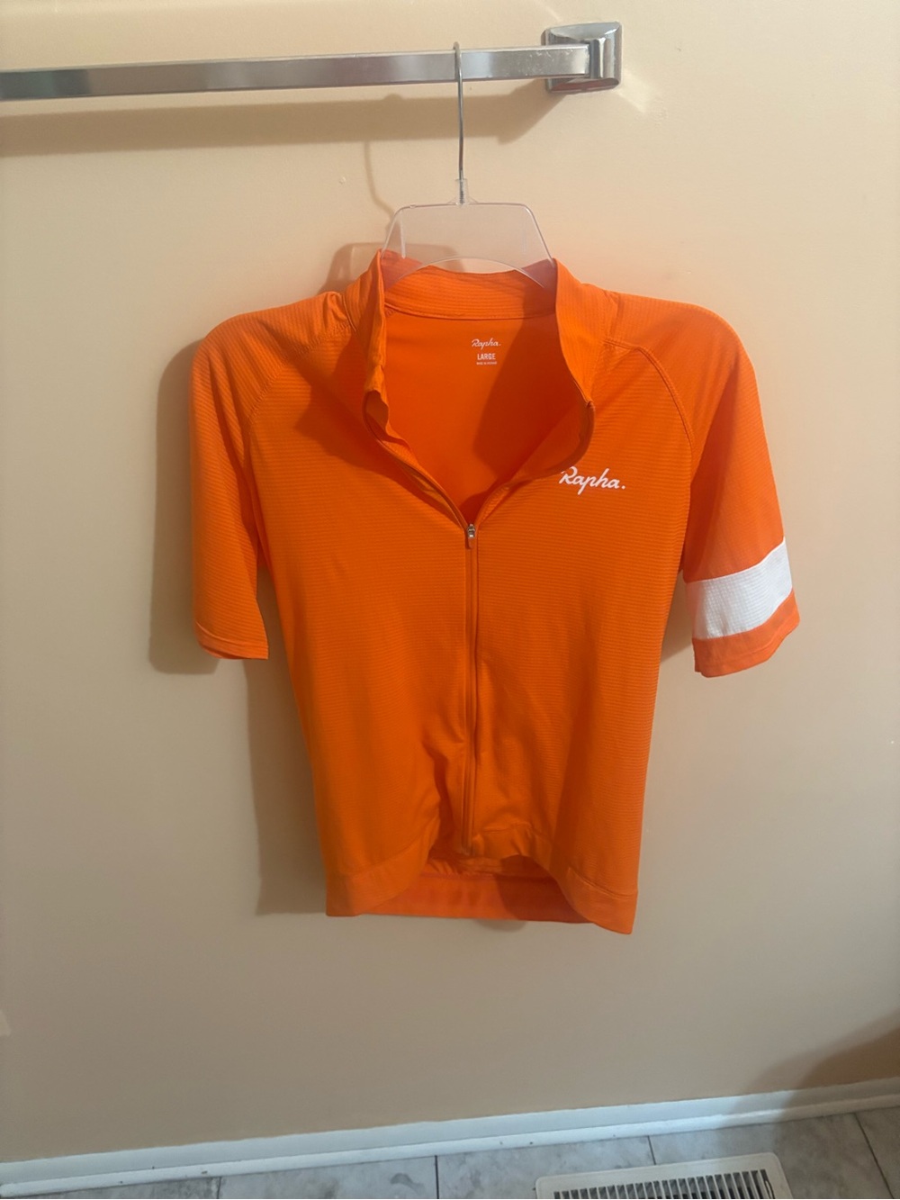 Rapha Island Classic Core Lightweight Jersey in Orange - Picture 2 of 6